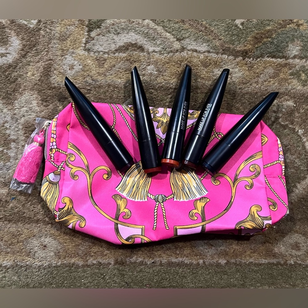 5 Makeup Forever Lip Sticks and Estée Lauder Cosmetics Bag